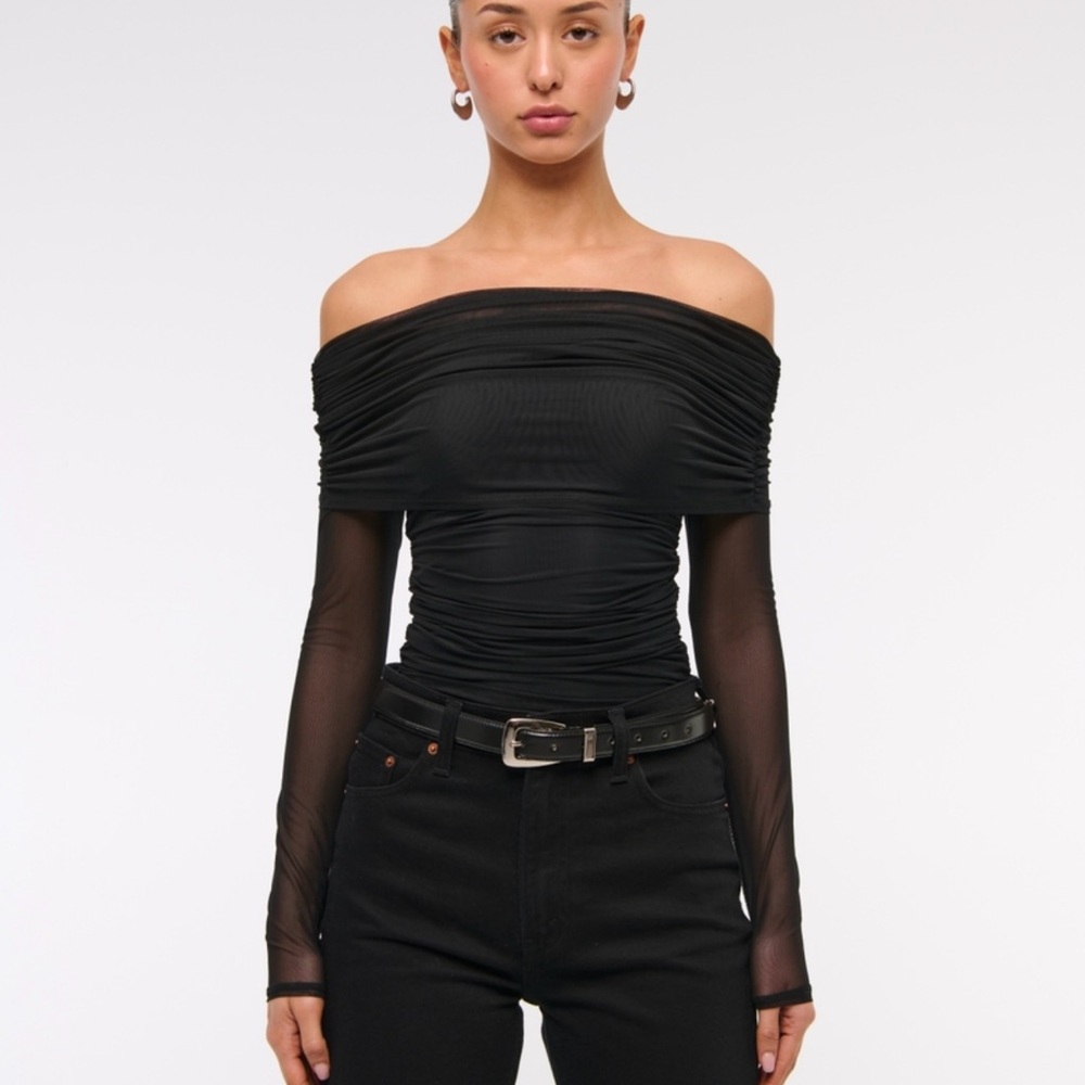 Black Off-Shoulder Ruched Bodysuit - Picture 2 of 3